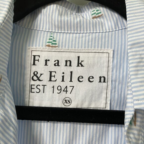 Frank & Eileen Silvio Top Womens XS Blue Stripe Sailboat Coastal Italian Cotton - Picture 3 of 9